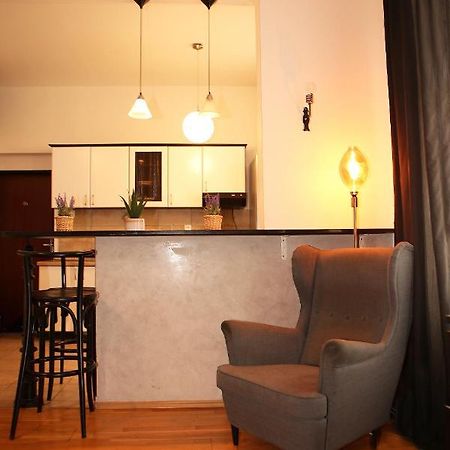 Cozy Apartment In The Middle Of Bratislava Exteriör bild